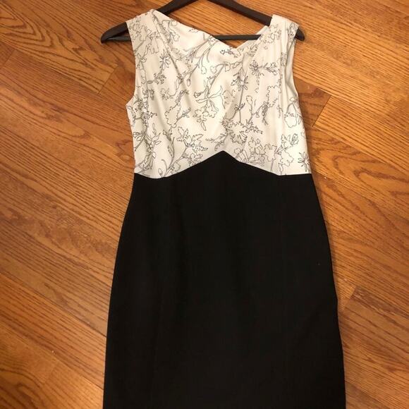 CLASSIQUES ENTIER Black & White Silk Sheath Dress Women's Size 6 - Picture 8 of 9